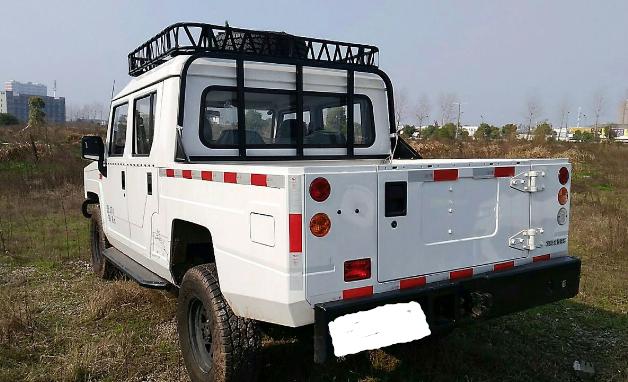 小伙花97万买辆北汽勇士四驱柴油皮卡坦言和福特猛禽一样野性