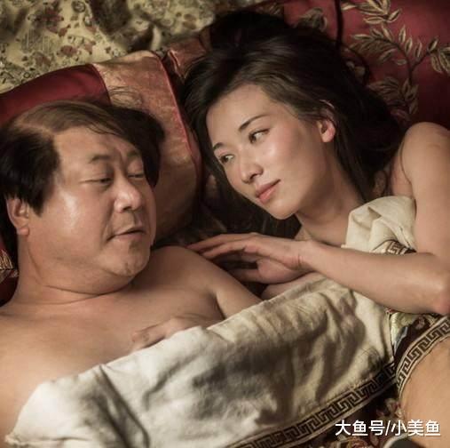 赵本山女儿, 范伟儿子, 曾志伟女儿, 都是笑星的子女差别真大!