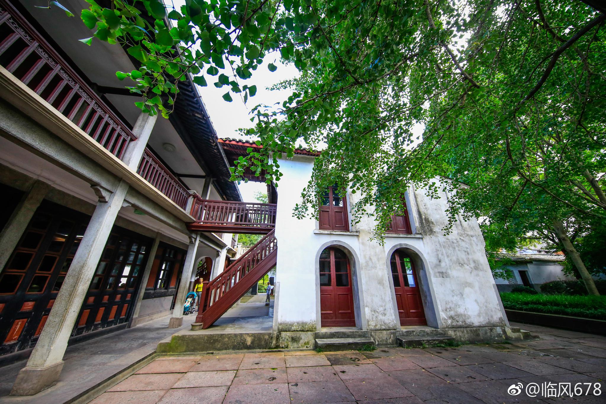 蒋氏故居系群体建筑