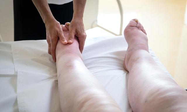 尿毒症早期7个症状,都没有的幸运,2个以上小心,4个以上警惕