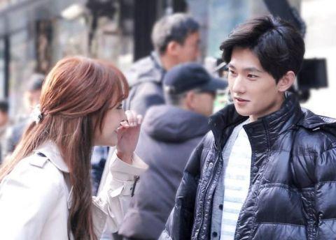 杨洋郑爽新剧《脱骨香》来袭,虐心程度不输《香蜜》,你期待吗?