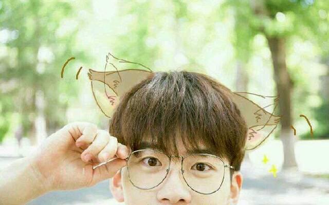 网红抖音费启鸣为啥突然火了? 就是因为颜值?