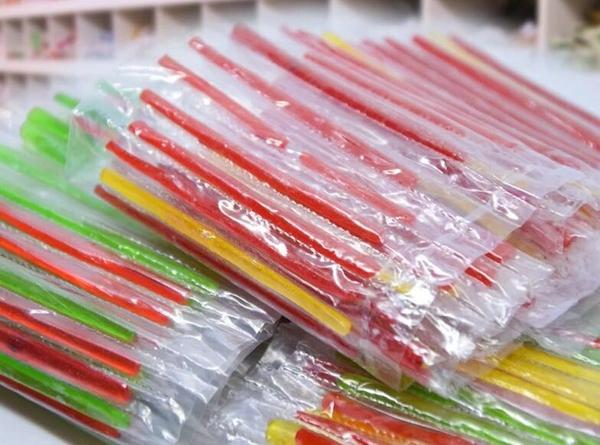 已经停产的5款童年小零食全吃过的孩子都上小学了你吃过几样