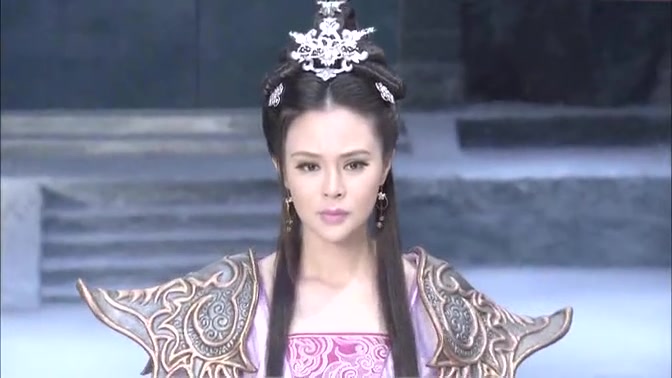 两版碧游仙子大战黑袍护法,一样的剧情不一样的打斗