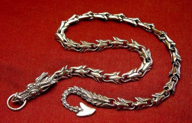 冷兵器杀法之一,兵器为套索,软鞭,杆棒等软兵器,这些兵器多带绳或链