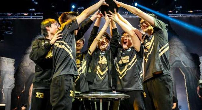 rng战队主场票炒到20倍,官方一措施让黄牛血本