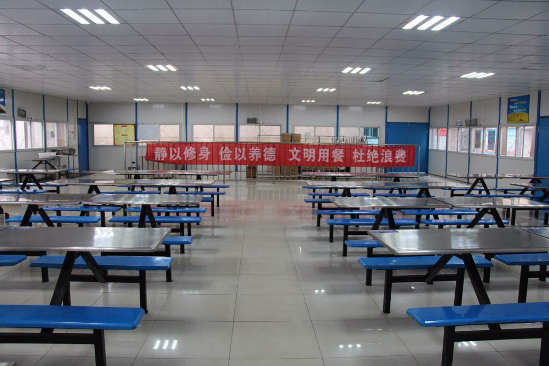 300万建设"工友之家" 农民工:感受到了"家的味道"|农民工|工友|工地