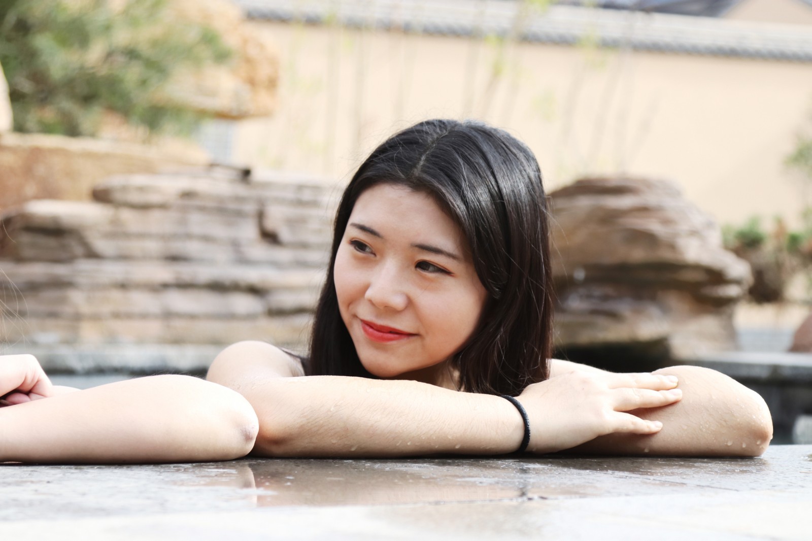 冬日来九龙山邂逅美女一起泡温泉