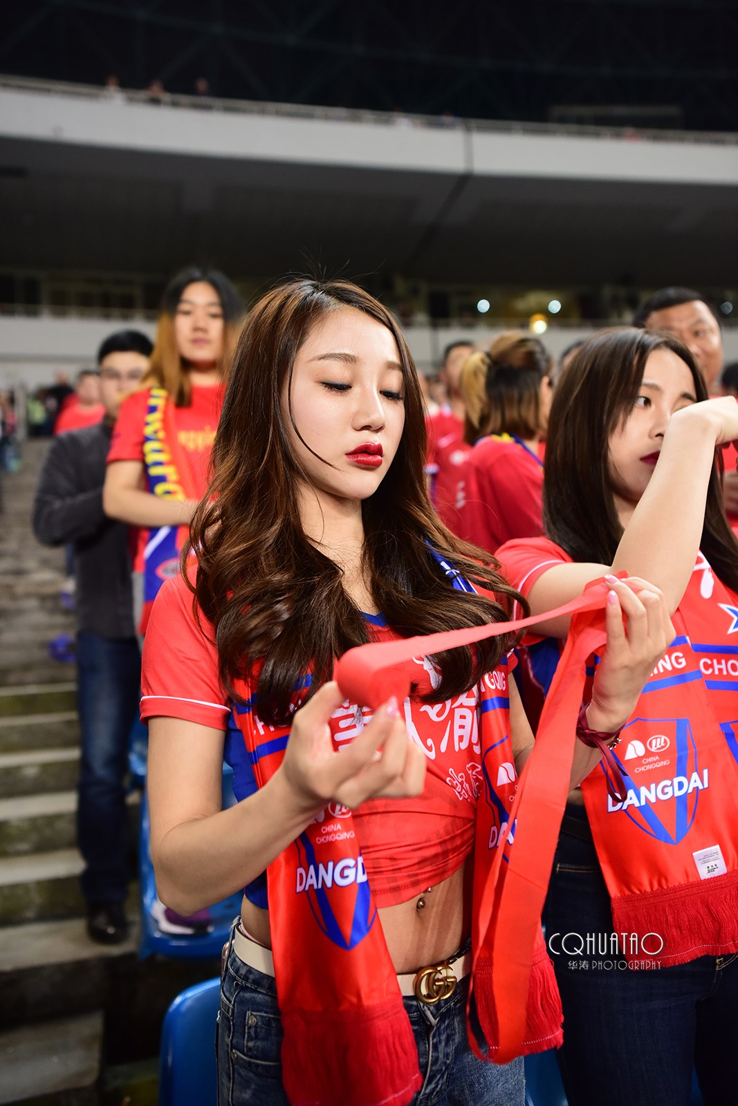 重庆斯威足球队的美女球迷专辑