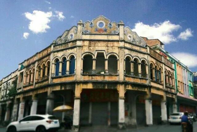 这里的古骑楼蕴含着说不完民间传说还有最古老的街道——曲街是中国