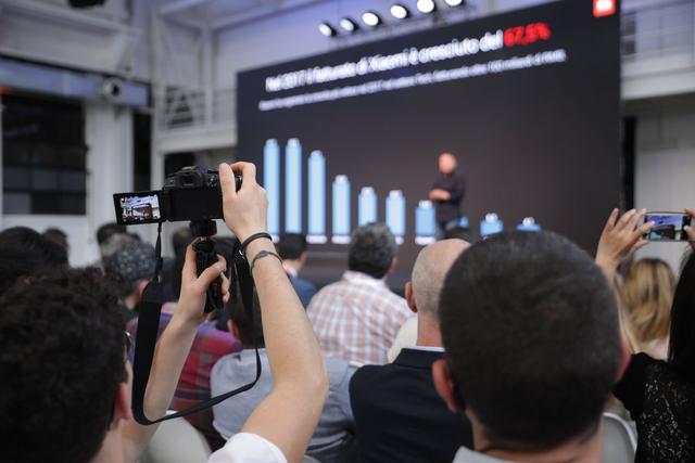 小米8发布之前又有新动作 意大利沸腾了:为什