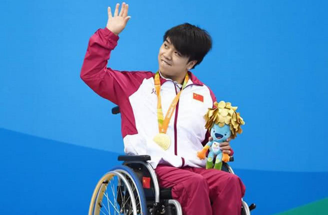 盘点2018年突然去世的7位明星,最后一位一个