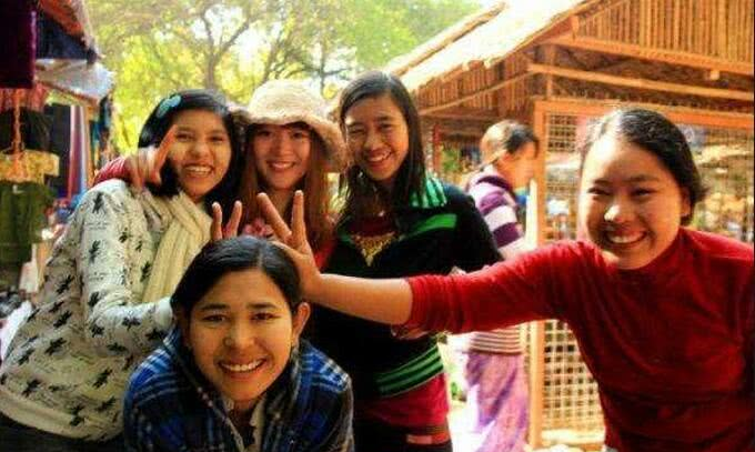 中国人到缅甸旅游吓坏,因缅甸姑娘主动脱男游客的裤子