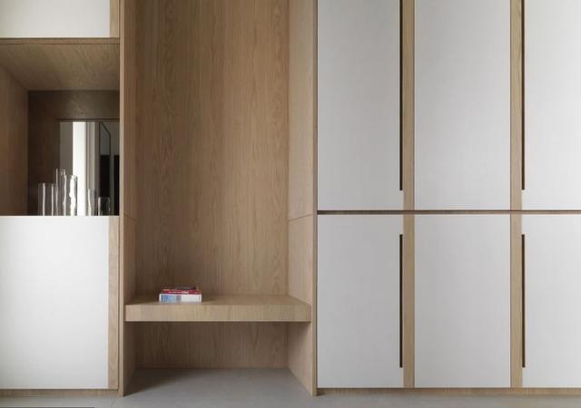 柜子 白墙——木纹 白色