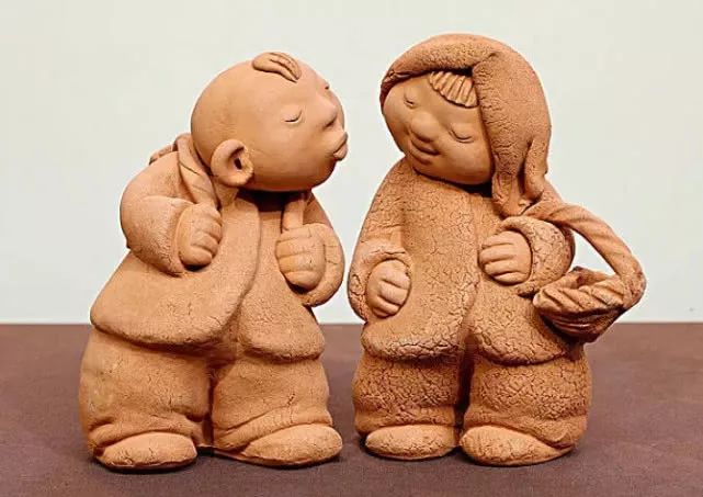 心理测试:哪一对泥偶情侣你很喜欢,测你喜欢什么样