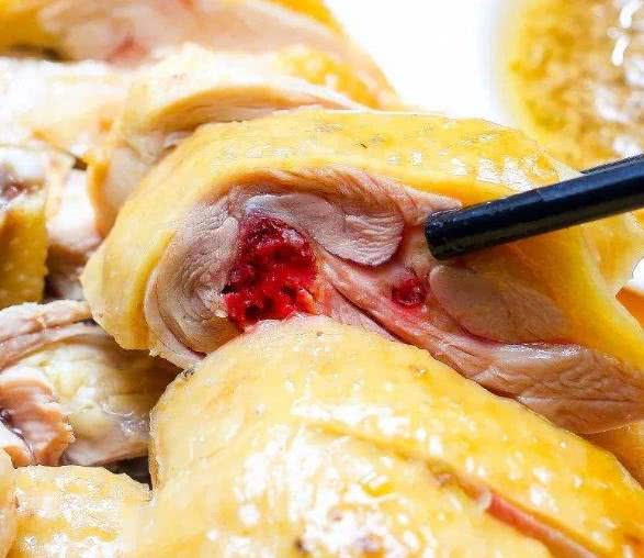 白切鸡怎么做才会皮脆肉嫩?快来学一学吧!