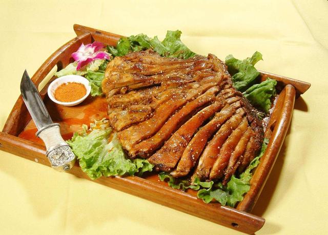 内蒙古十大代表菜 内蒙传统名菜名吃|内蒙古|羊肉|名菜_新浪新闻