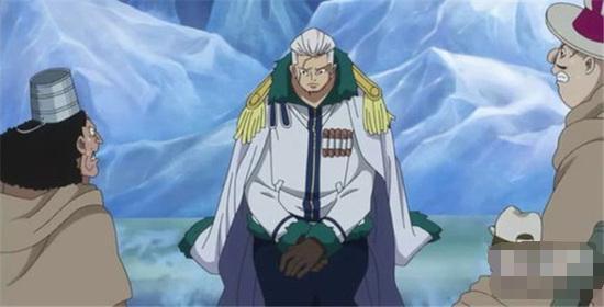 斯摩格vs罗,斯摩格在面对罗的时候,几乎竟然是被罗给秒杀了,当时罗真