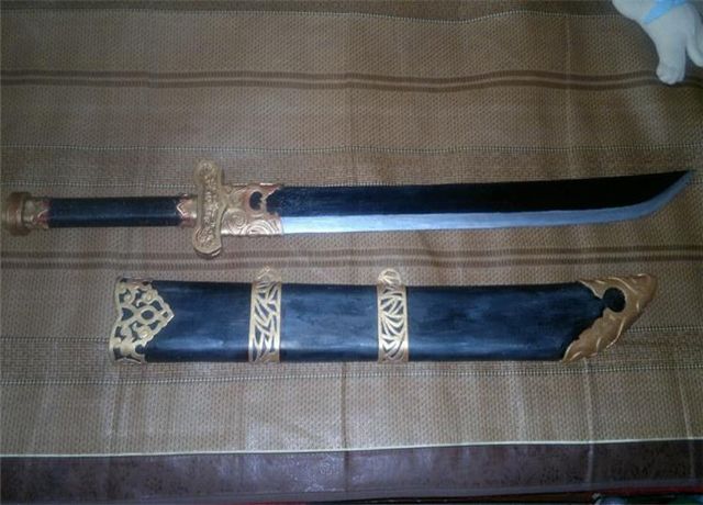 刀除此之外,十八般的说法有很多种,也有包括弓箭,盾牌,镰等等.