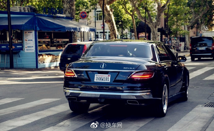 梅赛德斯奔驰royale600