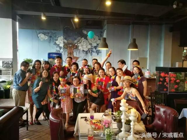 网传南京花600万过生日的女主播邓煌,家庭背景