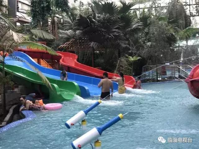 临淄桓公台水世界冰爽来袭