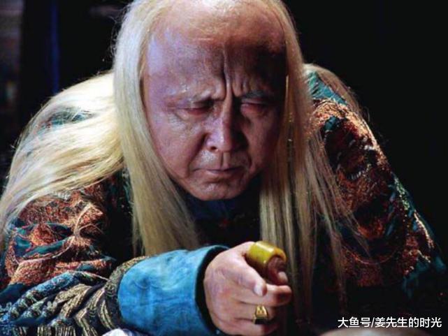 观众对于段宇华这个名字可能感到陌生,但对于他的这张脸一定是熟悉的