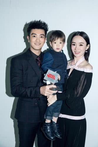 2013年5月31日,杜江正式向霍思燕求婚 ;9月19日,霍思燕在北京某高档