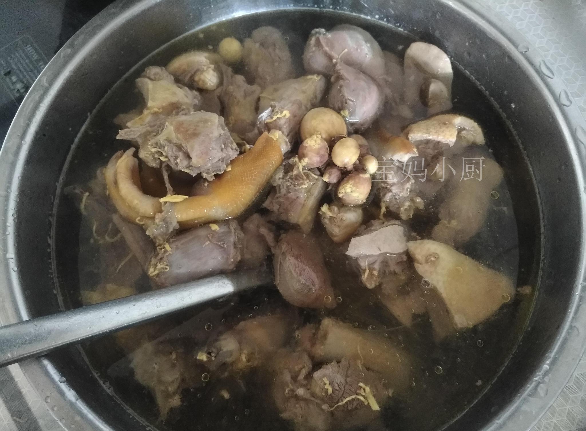 用它煲汤头一次喝,不上火不长胖,适合现在吃,汤鲜肉嫩有窍门|番鸭