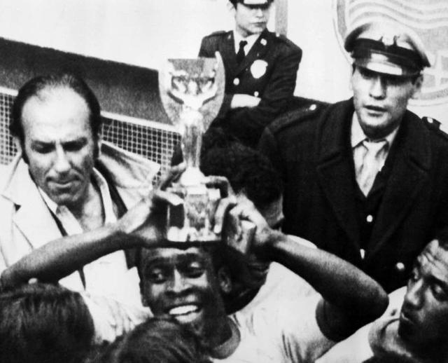 必赢亚洲怎么用花呗充值:世界杯:盘点自1930年