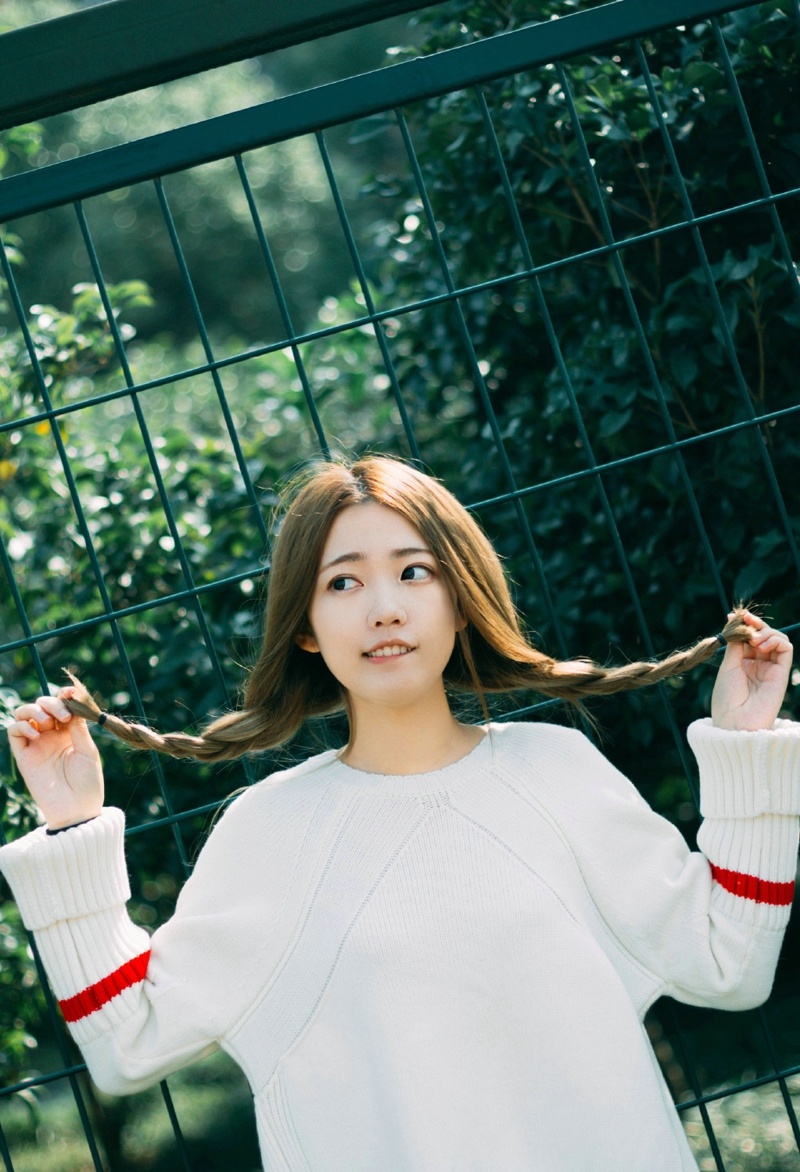 毛衣双马尾妹子可爱俏皮青春无敌写真集 @微相册 @微博摄