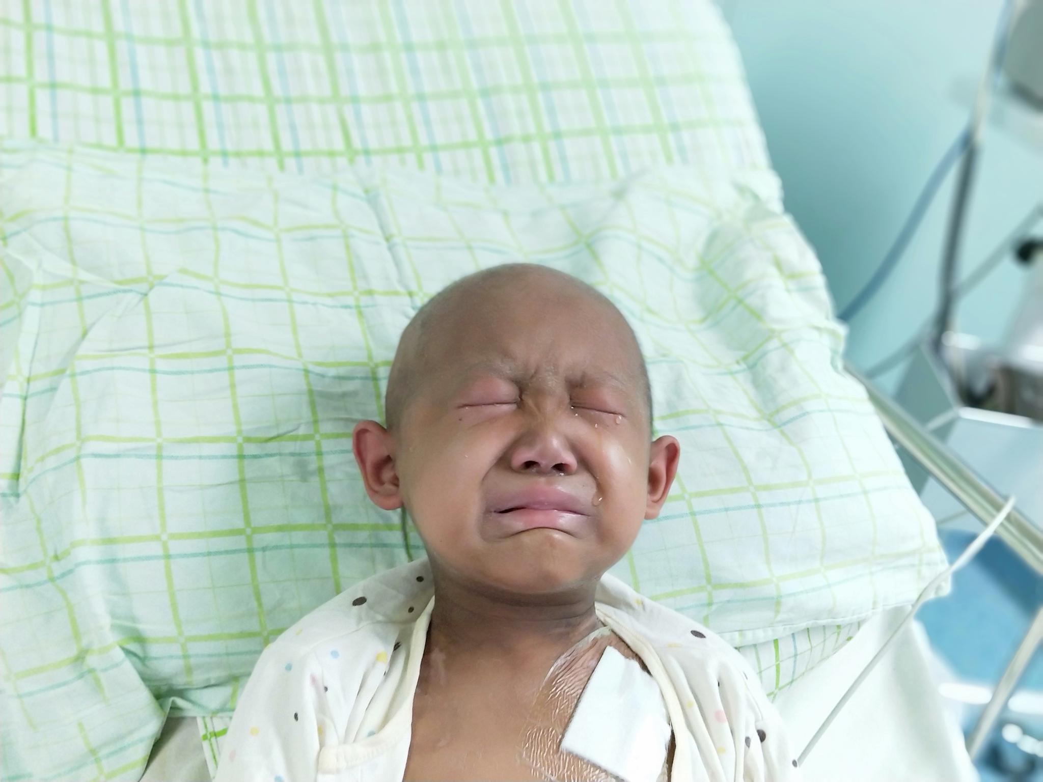 6岁重症男孩害怕被爸爸遗弃 自学舞蹈讨父母欢心 背后故事心酸