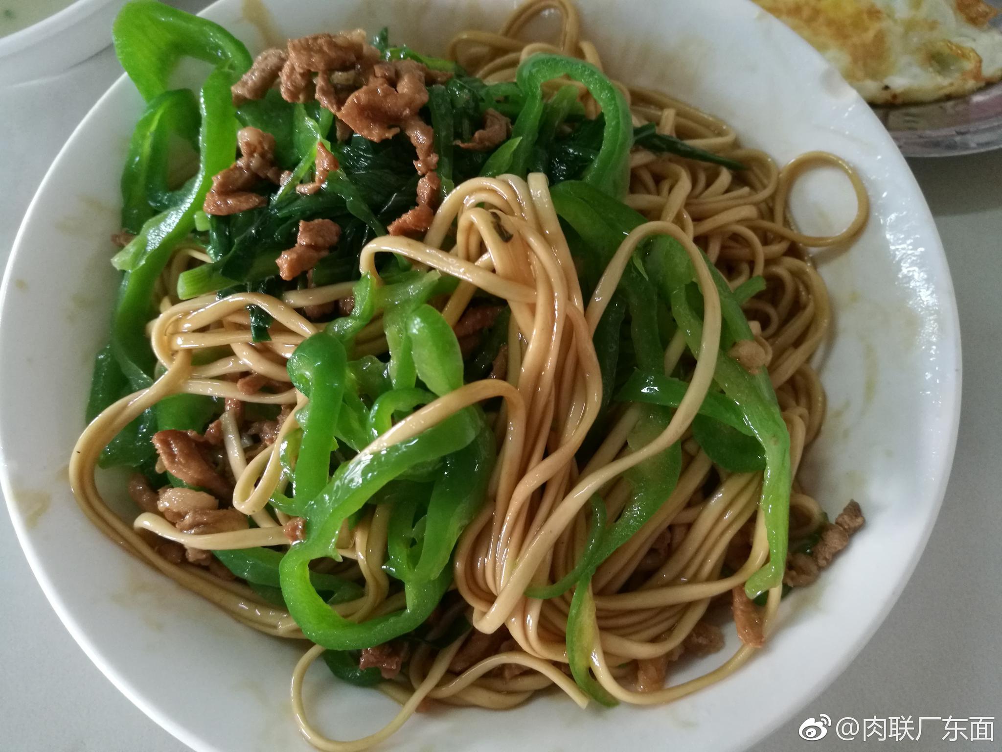 在如皋,清晨,来一碗盘水面,很好很爽