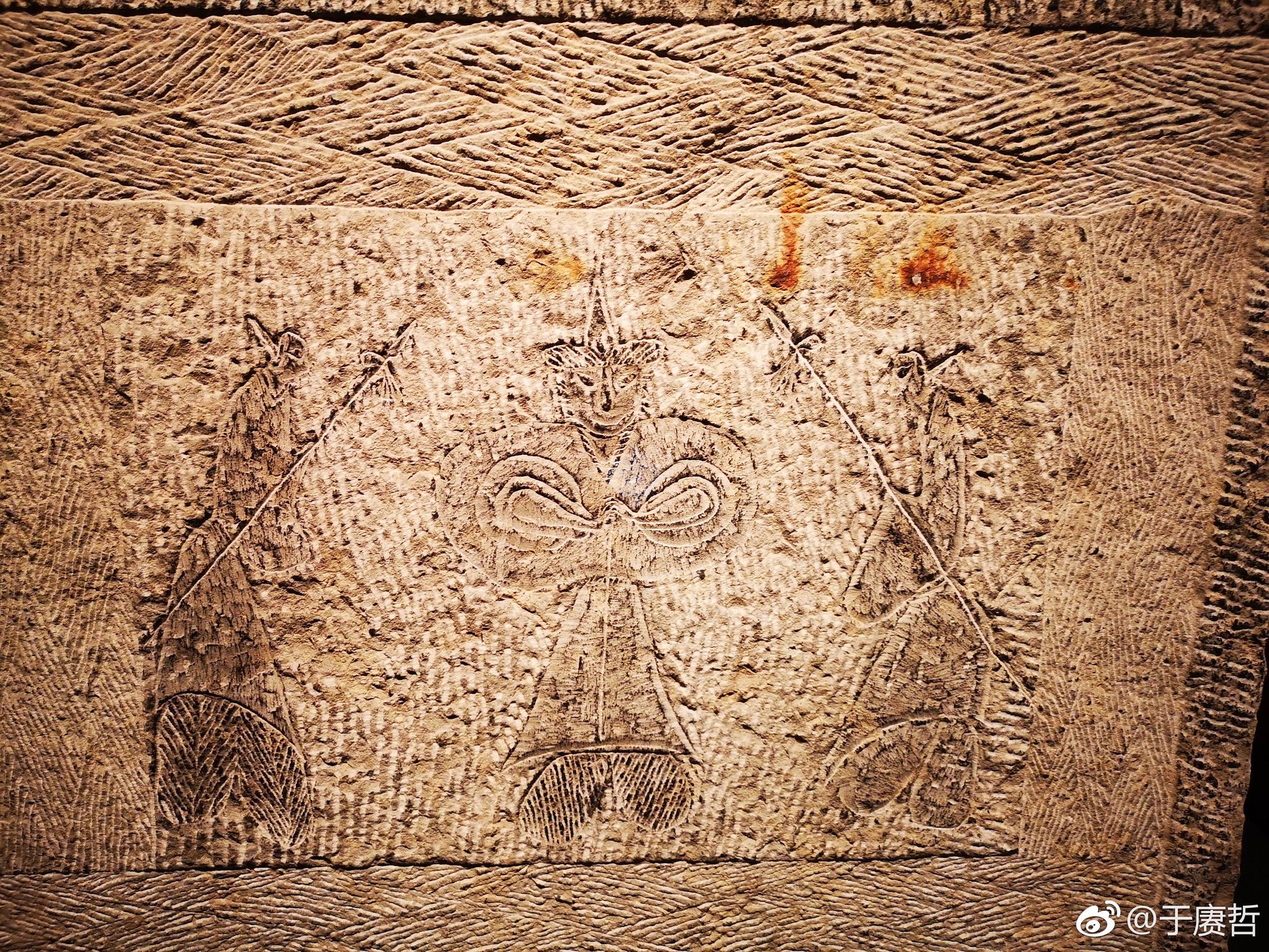 山东博物馆藏汉代画像石上有很多胡汉交战的内容