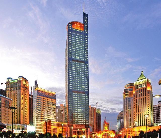 广西第一高楼 你见过没?