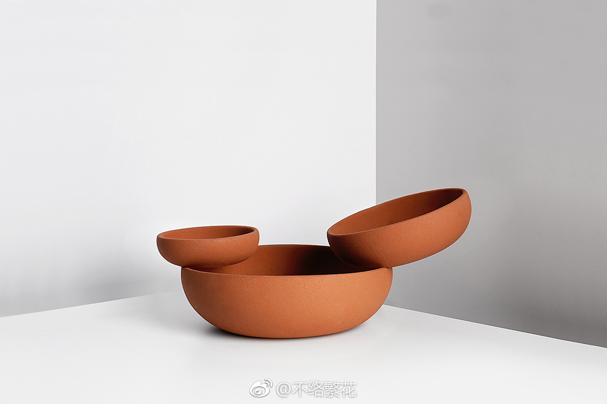 墨西哥工业设计师乔尔近期的一个原创作品系列,命名"平衡"