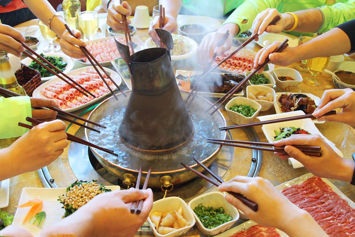 开火锅店的嫂子,偷偷告诉我,吃火锅少点这4样,每人最少点过2种