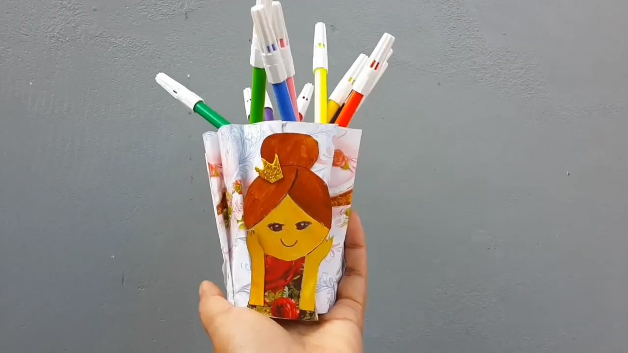 奇思妙想diy,制作可爱女孩笔筒,方法简单,5分钟教你学会