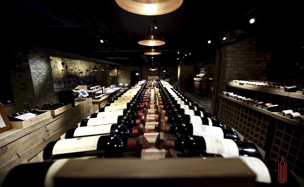 阅读红酒吧cook book vi设计