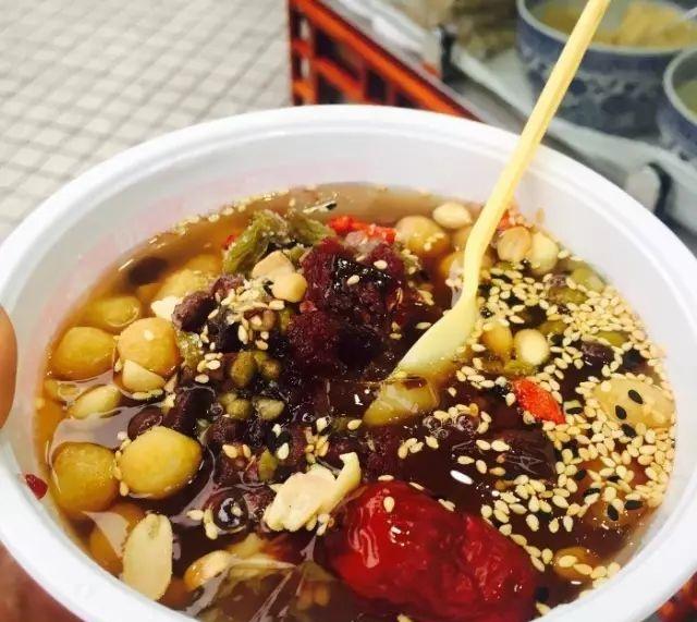 如今10块钱在重庆还能干点什么看完震惊了