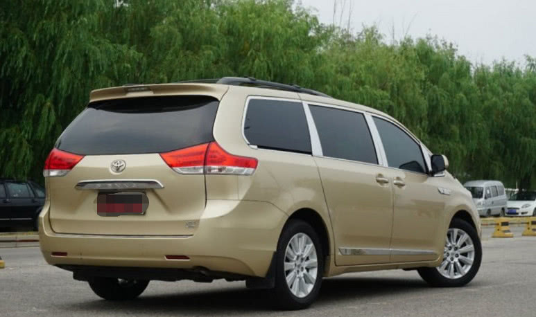 男子花36万买辆二手车被嘲笑是大面包却不知能买2辆宝马