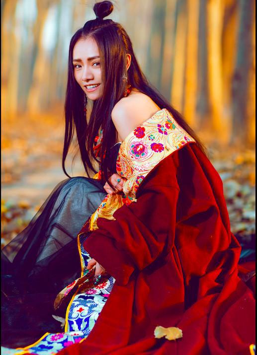 央金卓嘎尼泊尔采风,探索寻找音乐灵感的本源