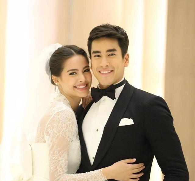 泰星yayanadech为杂志拍摄婚纱照