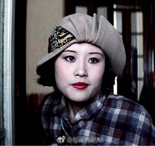 邬君梅30年前宫廷剧旧照,当年她到底有多美,几张图颠覆你的想象