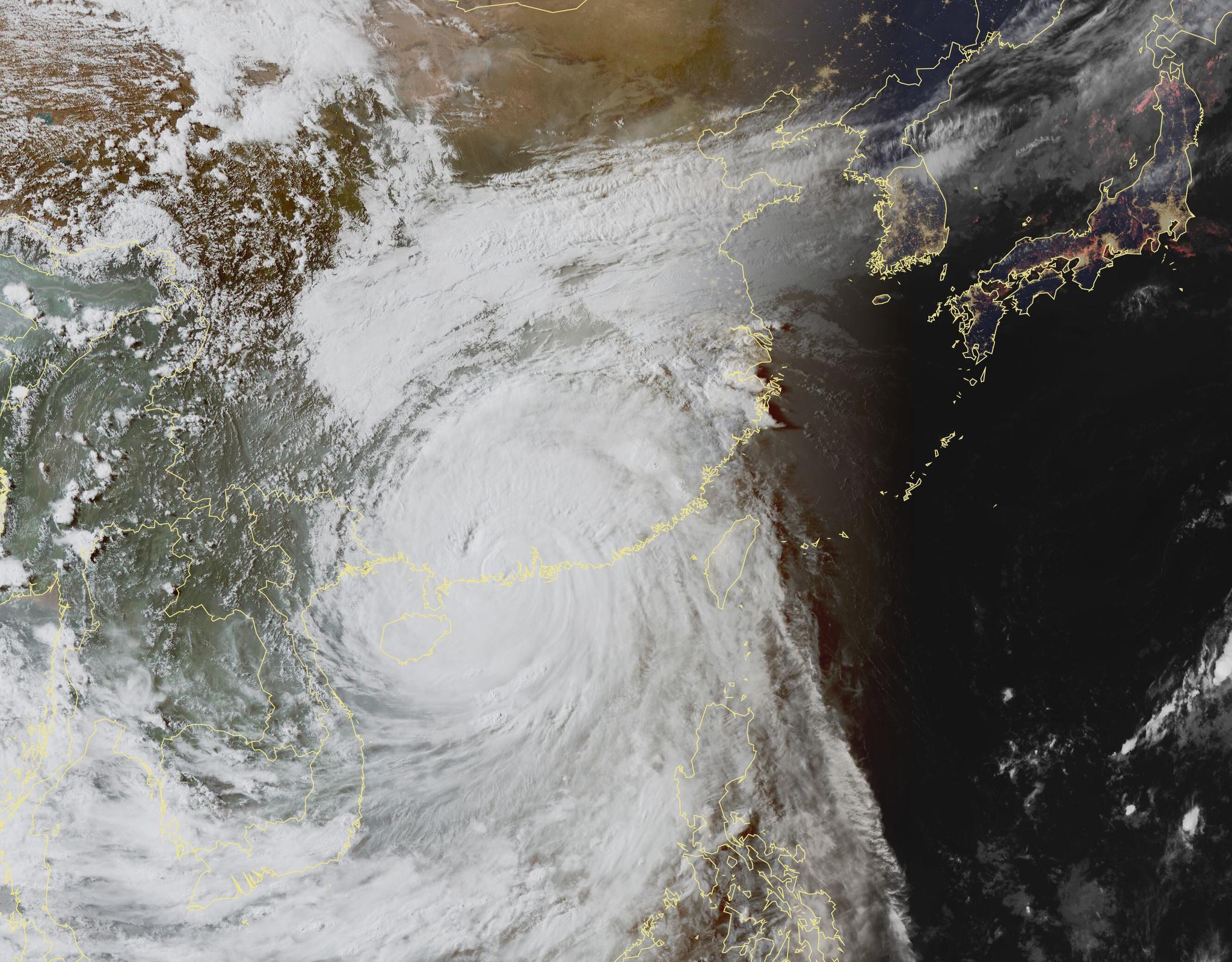 港珠澳大桥通车!经历过16级山竹台风考验!