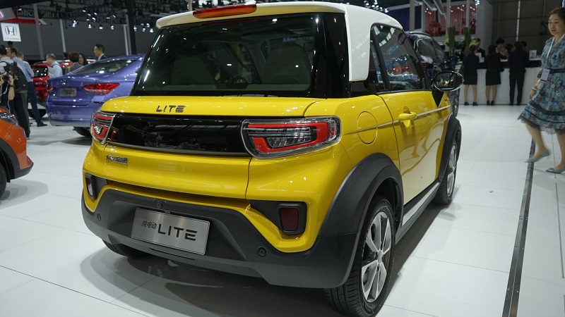 2018广州车展丨北汽新能源新款lite亮相 续航增至300公里