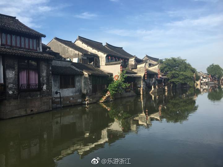 春秋的水,唐宋的镇,明清的建筑,现代的人