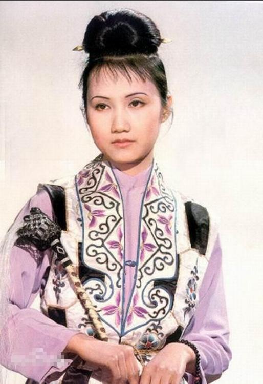 与陈晓旭是挚交好友,现51岁仍优雅动人|陈晓旭|姬玉|西游记_新浪新闻