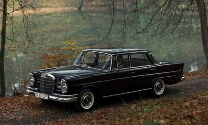 奔跑sls系跑车的共同设想,在s600 royale one-off表现了出来.