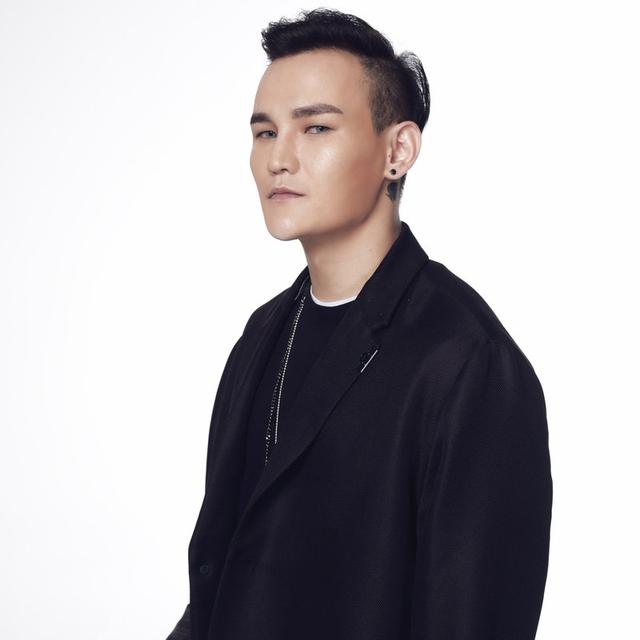 不锋专访:好声音李维,勿怠勿忘,用心创作|李维|好声音|陈梓童_新浪新